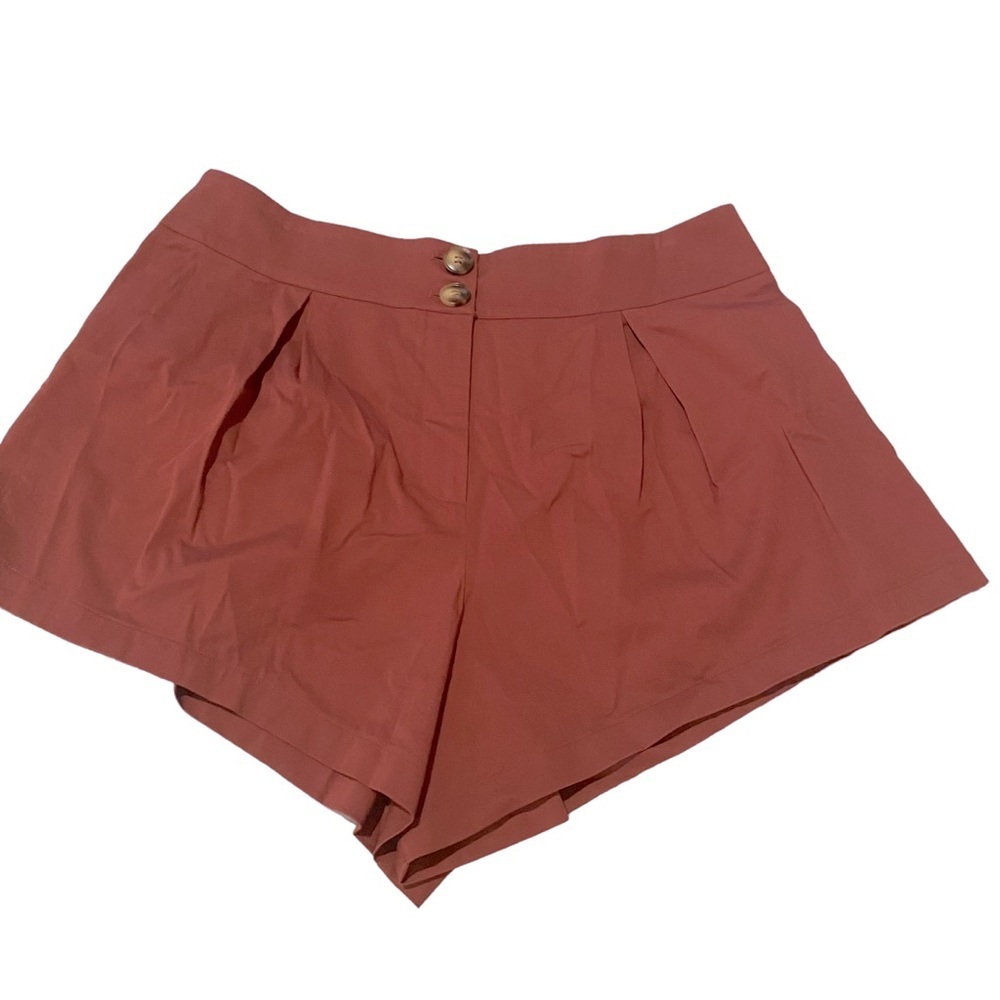 Fashion to Figure Button Front short Maroon Sz 14/16 NWT